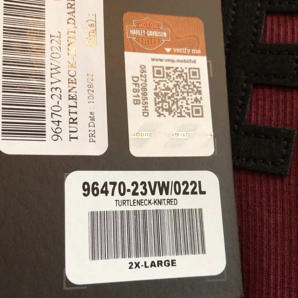 Harley-Davidson Ribbed Knit Turtleneck Sweater - Picture 9 of 9